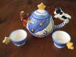 cat and a fiddle tea cup set